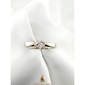 Каблучка із білого золота з діамантом